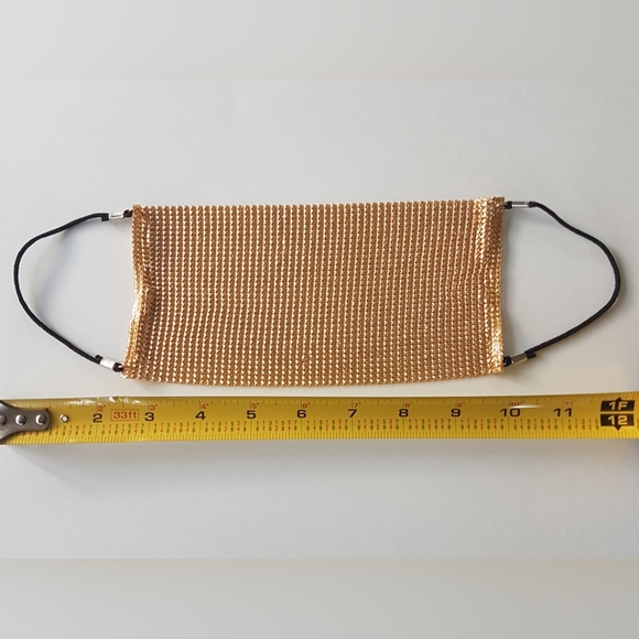 🎭 Scale Mail Mask - Picture 3 of 5